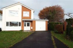 3 bedroom Detached t...